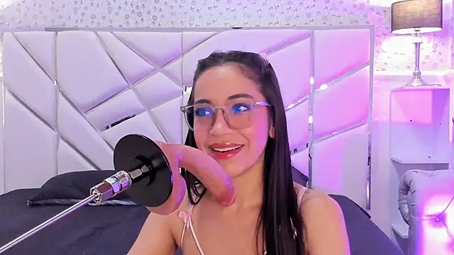 GabbiePrice online show from March 31, 12:38 pm