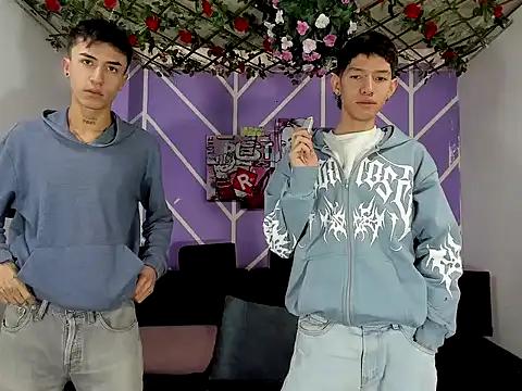 heyy noah11 online show from February 13, 1:35 pm