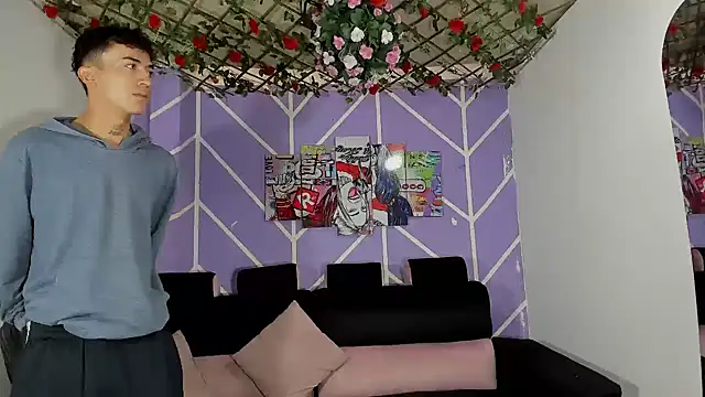 heyy noah11 online show from February 20, 1:23 pm