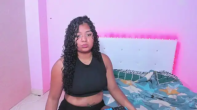 AlissonCurly  online show from October 17, 3:59 pm