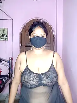 Chumu-quien online show from October 28, 12:00 pm