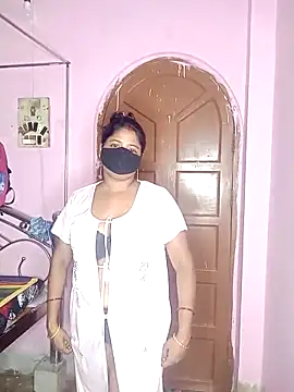 Chumu-quien online show from October 29, 12:31 pm