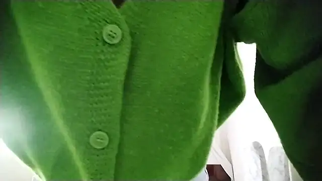 Lyndasilk online show from November 6, 3:18 pm