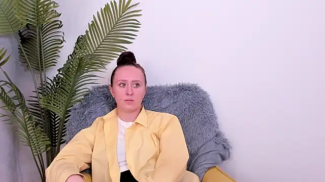 IngridCothron online show from October 13, 1:14 pm