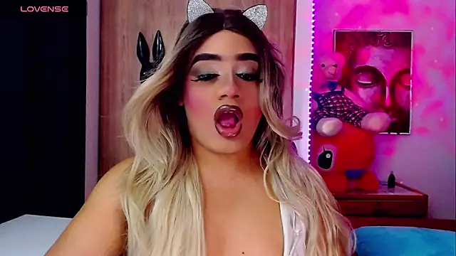 Sofiabigcock22 online show from October 13, 10:01 pm