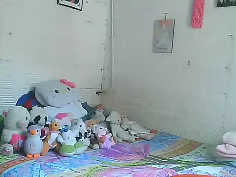 Snapshot of horny_latin_couple1 chatting on October 15, 4:31 pm horny latin couple1 online show from October 15, 4:31 pm