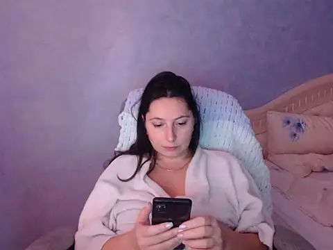 LuckyLisa23 online show from January 5, 5:38 pm