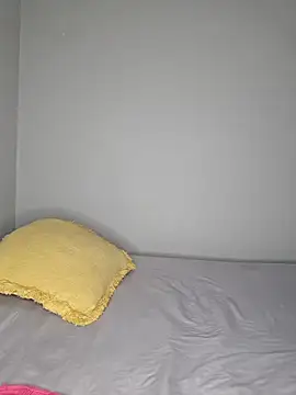 certifiedhottie2025 online show from March 25, 6:49 am