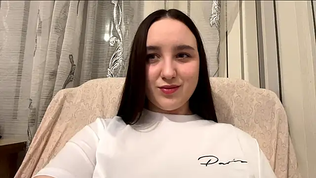 DaisyMolly online show from December 16, 9:09 pm