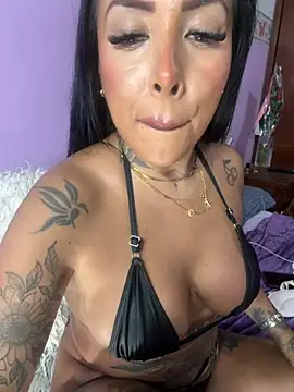 MiaFox19- online show from March 11, 3:11 am