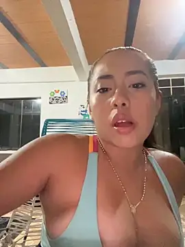 Emily Joee online show from November 21, 1:29 am