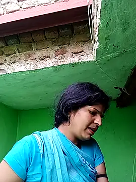 Karishma cute online show from October 26, 4:52 am