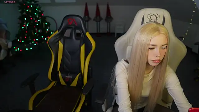 Jessica start online show from January 11, 11:15 am