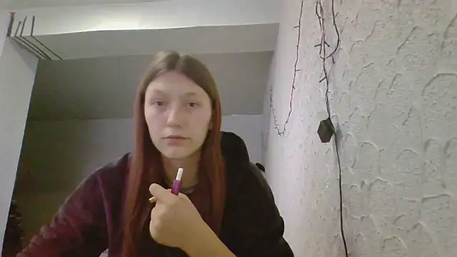 luna tt online show from February 8, 1:59 pm