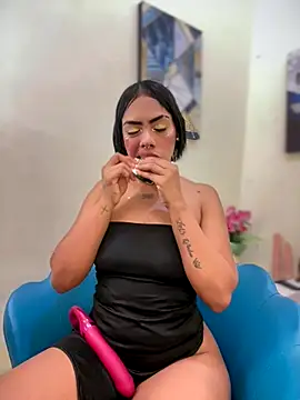 NovaFoxx online show from October 22, 1:27 pm