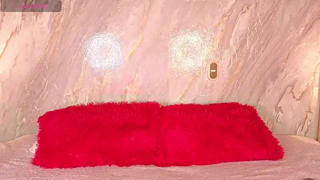 Lexie Rossee online show from December 4, 10:32 pm