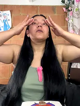 kassandra luxury online show from October 30, 4:37 am