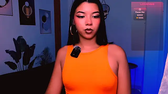 ivonyrose  online show from November 5, 2:06 am