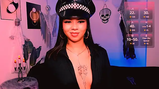 ivonyrose  online show from October 21, 8:35 pm