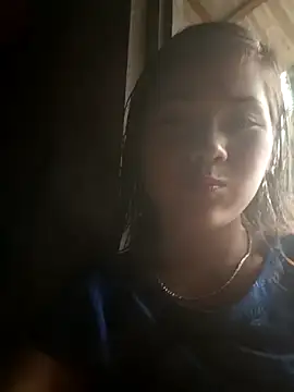 Lyssa-a online show from March 27, 8:05 am