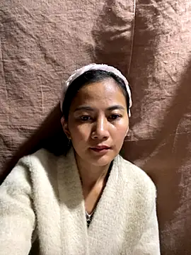 Miss-World00 online show from November 27, 12:57 am