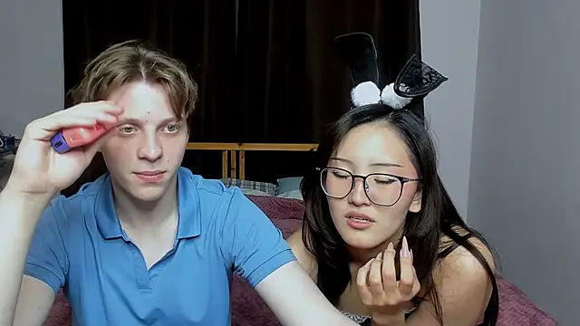 Blossomandbee online show from October 21, 10:14 pm