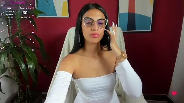 Sub Scarlett online show from November 18, 1:01 pm