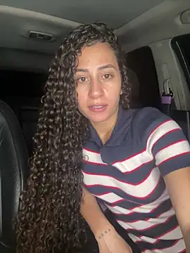 fernanda317 online show from March 25, 9:39 pm