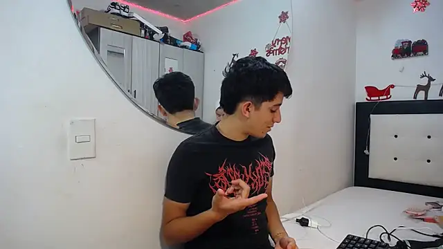 Dravith Valery online show from December 16, 4:29 am