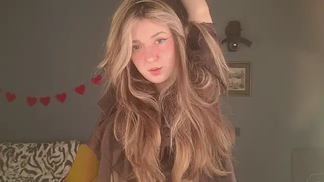 BellaSink online show from April 9, 5:32 am