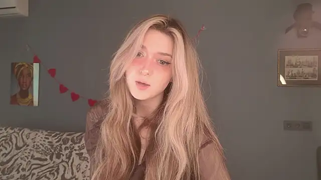 BellaSink online show from March 27, 6:04 am