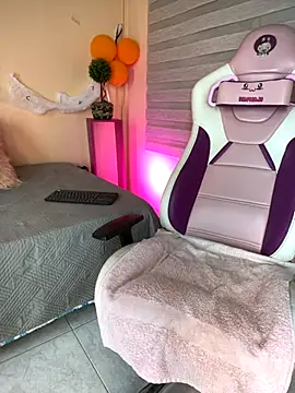 Meggie  online show from November 4, 11:43 pm