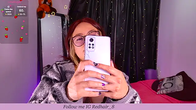 Rhosynn online show from October 30, 3:42 am