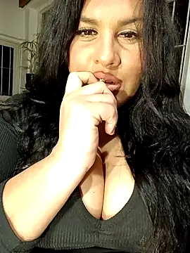 Sexylips200 online show from November 14, 6:24 am