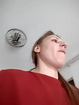 SandyCassie online show from March 25, 2:20 pm