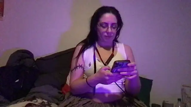 wet alleycat online show from February 22, 4:35 am