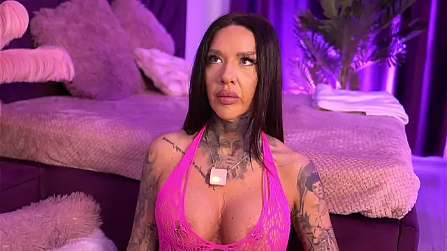 ScarletNoir online show from February 8, 6:06 am