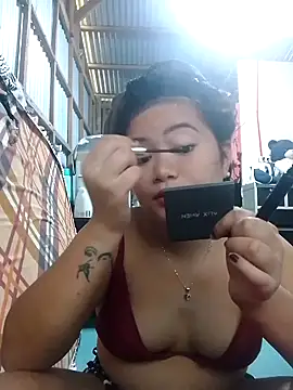 XxxHotCouples4u online show from November 17, 6:36 am