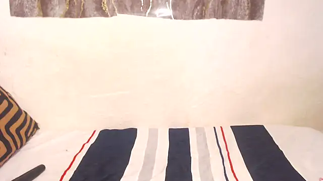 TallEbonyBabe online show from February 2, 4:44 am