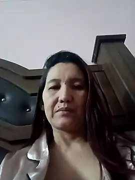 Bigtitsass81 online show from November 9, 6:15 pm