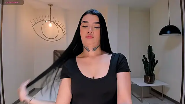 MeganCross1 online show from November 9, 11:33 pm