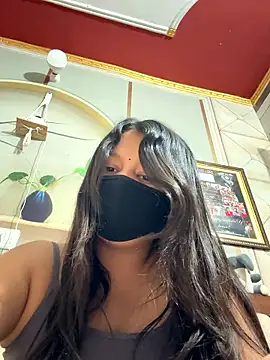 Vanshika1432 online show from January 8, 9:13 am