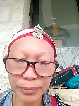 nui-show online show from October 20, 4:59 am