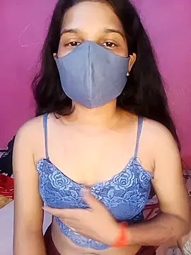 Snapshot of Lovely_Queennn chatting on October 16, 3:25 pm Lovely Queennn online show from October 16, 3:25 pm