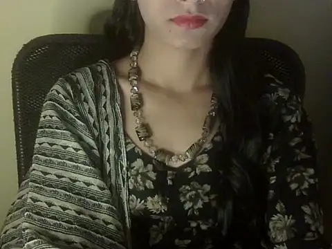 Shezi N online show from December 18, 1:38 pm