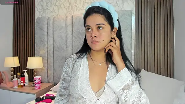 goddessfeetxx online show from October 24, 8:38 pm