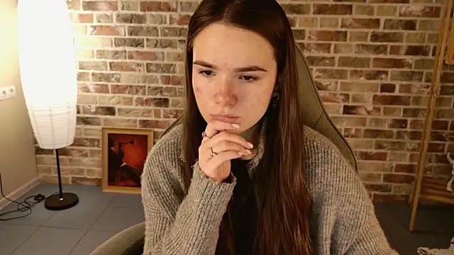 May Bloom online show from December 19, 5:21 am