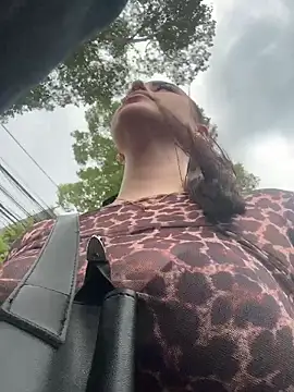 KiraSunshine online show from February 3, 6:40 am