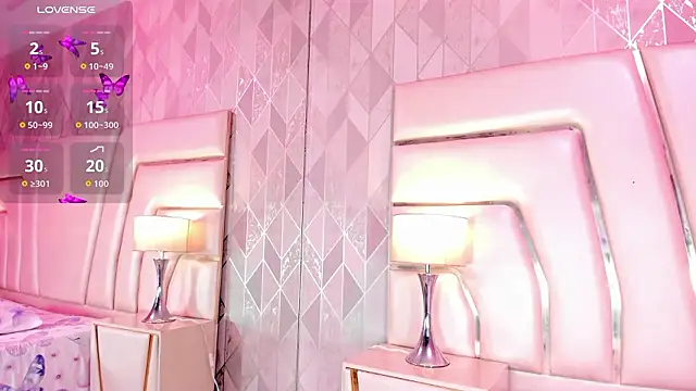 MiaCassel online show from March 4, 12:34 pm