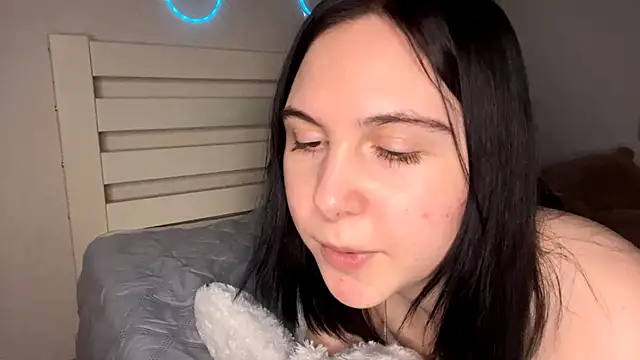 MyraLitterers online show from February 2, 7:13 pm